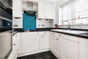KITCHEN- click for photo gallery